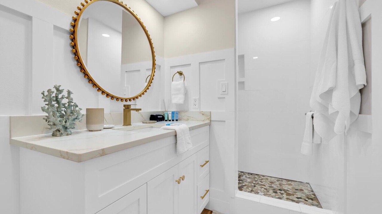 Photo of Bathroom in Lakeside at Blue Mountain Beach