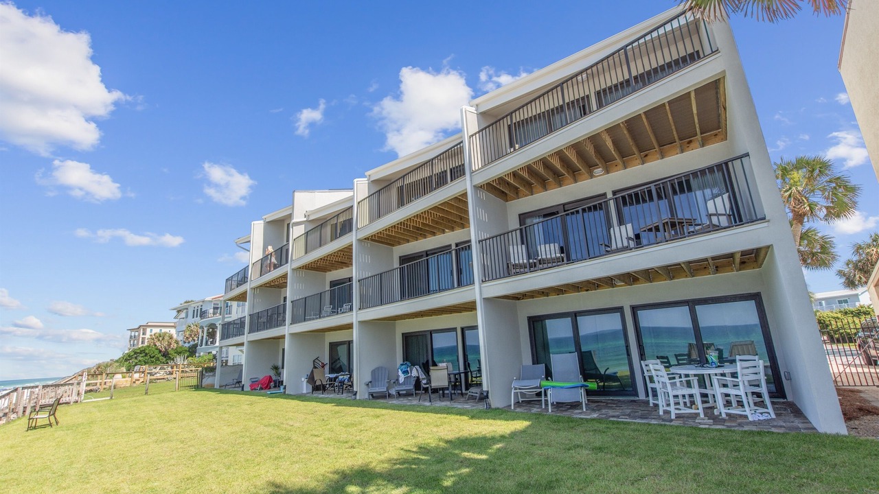 Photo of Outdoor in Lakeside at Blue Mountain Beach