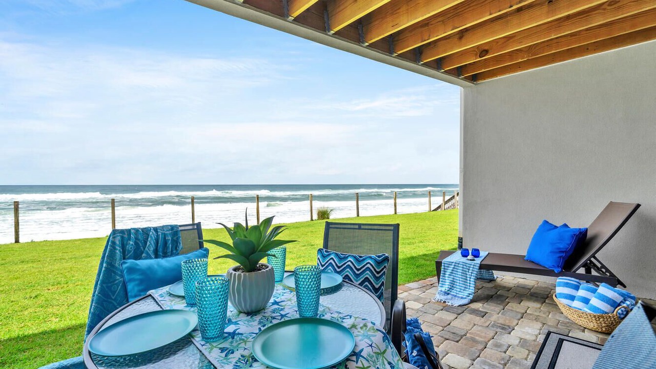 Photo of Outdoor in Lakeside at Blue Mountain Beach