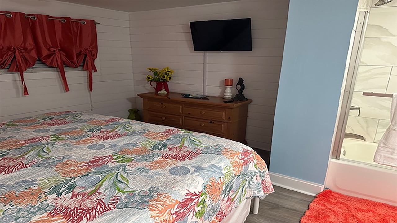 Photo of Bedroom in Crawfordville