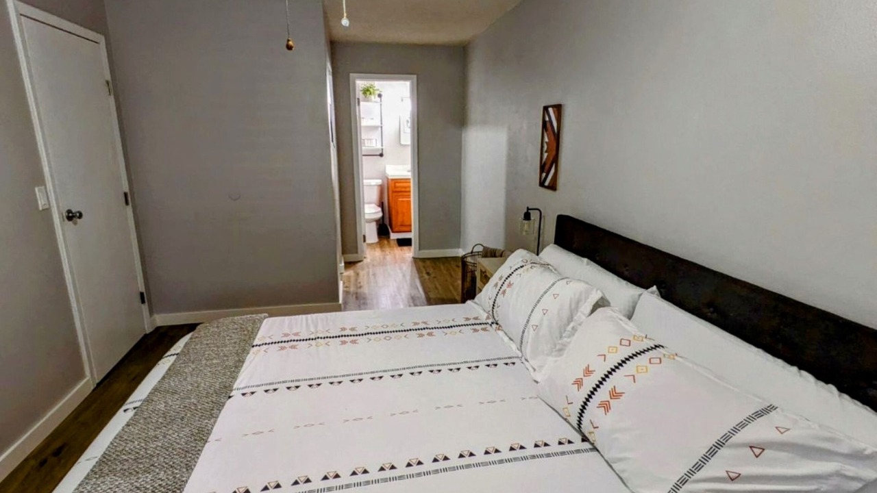 Photo of Bedroom in Tallahassee