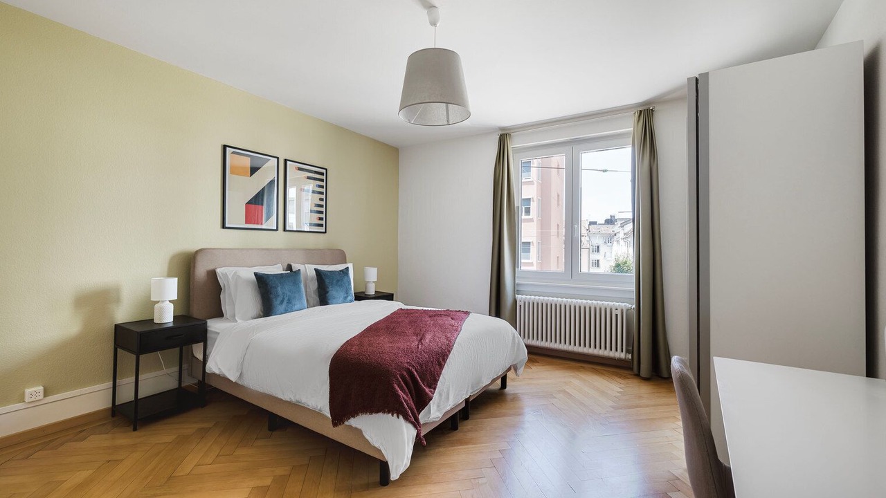 Photo of Bedroom in District 6