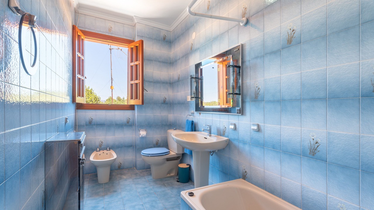 Photo of Bathroom in Altura