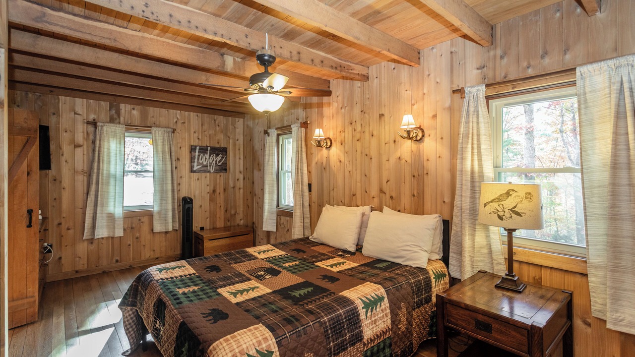 Photo of Bedroom in Rawley Springs