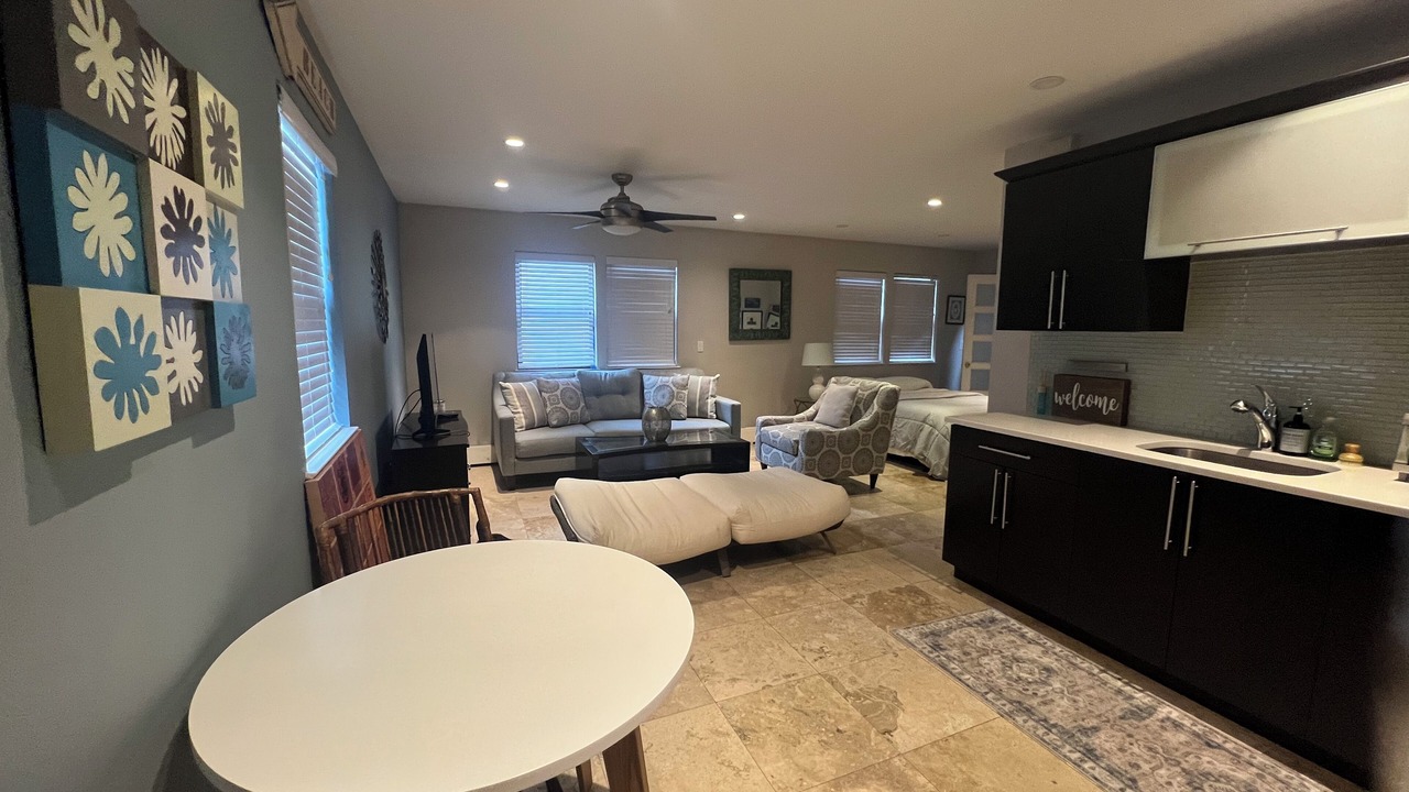 Photo of Livingroom in Long Beach
