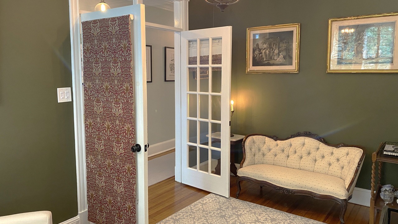 Photo of Livingroom in Georgetown