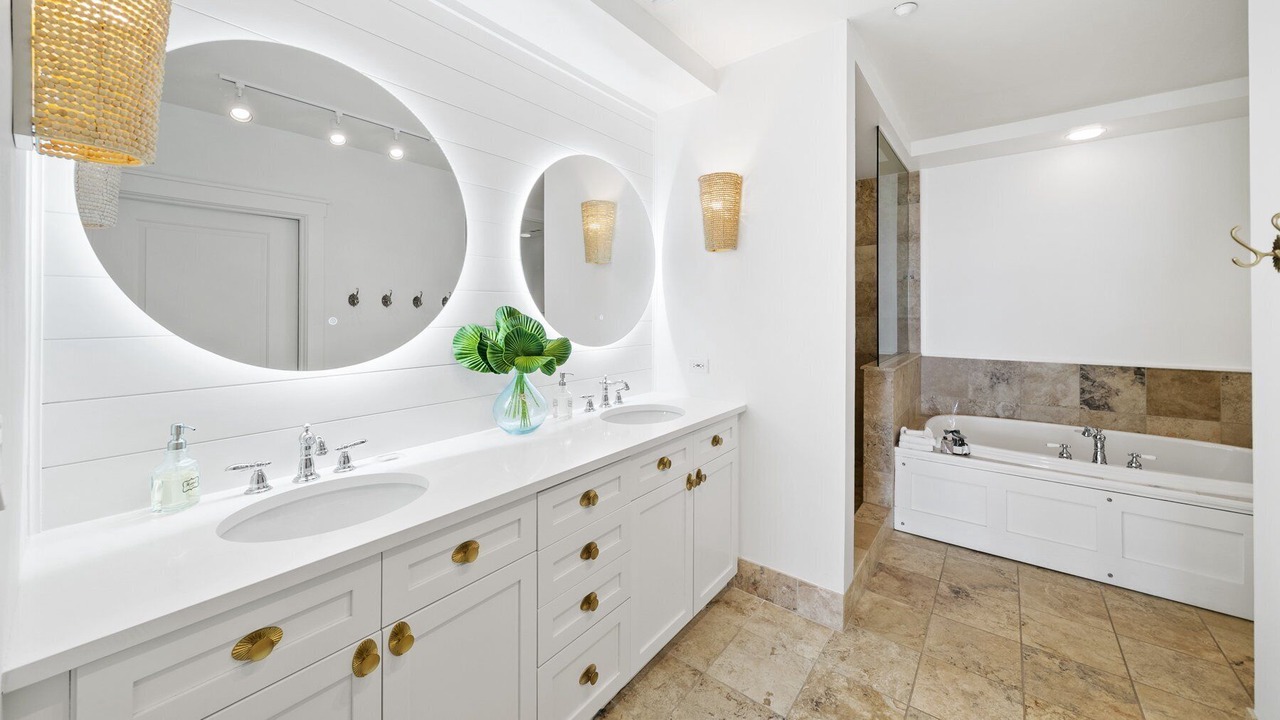 Photo of Bathroom in WaterSound Beach