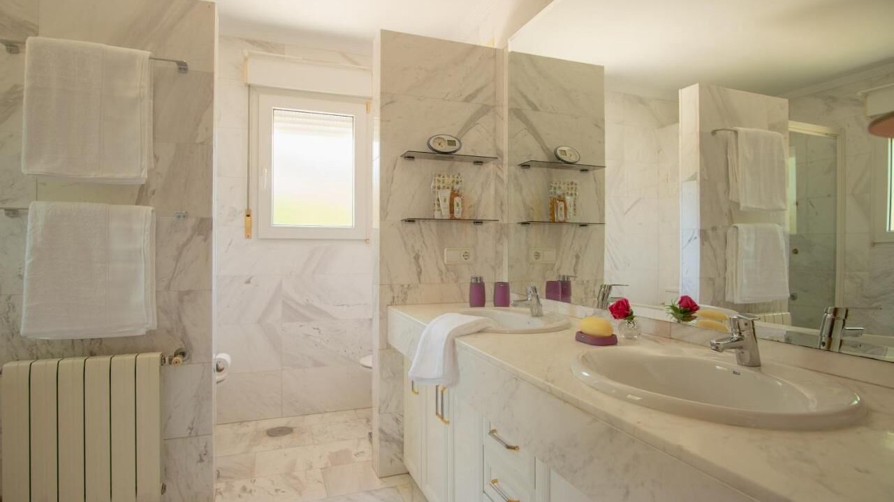 Photo of Bathroom in El Albir