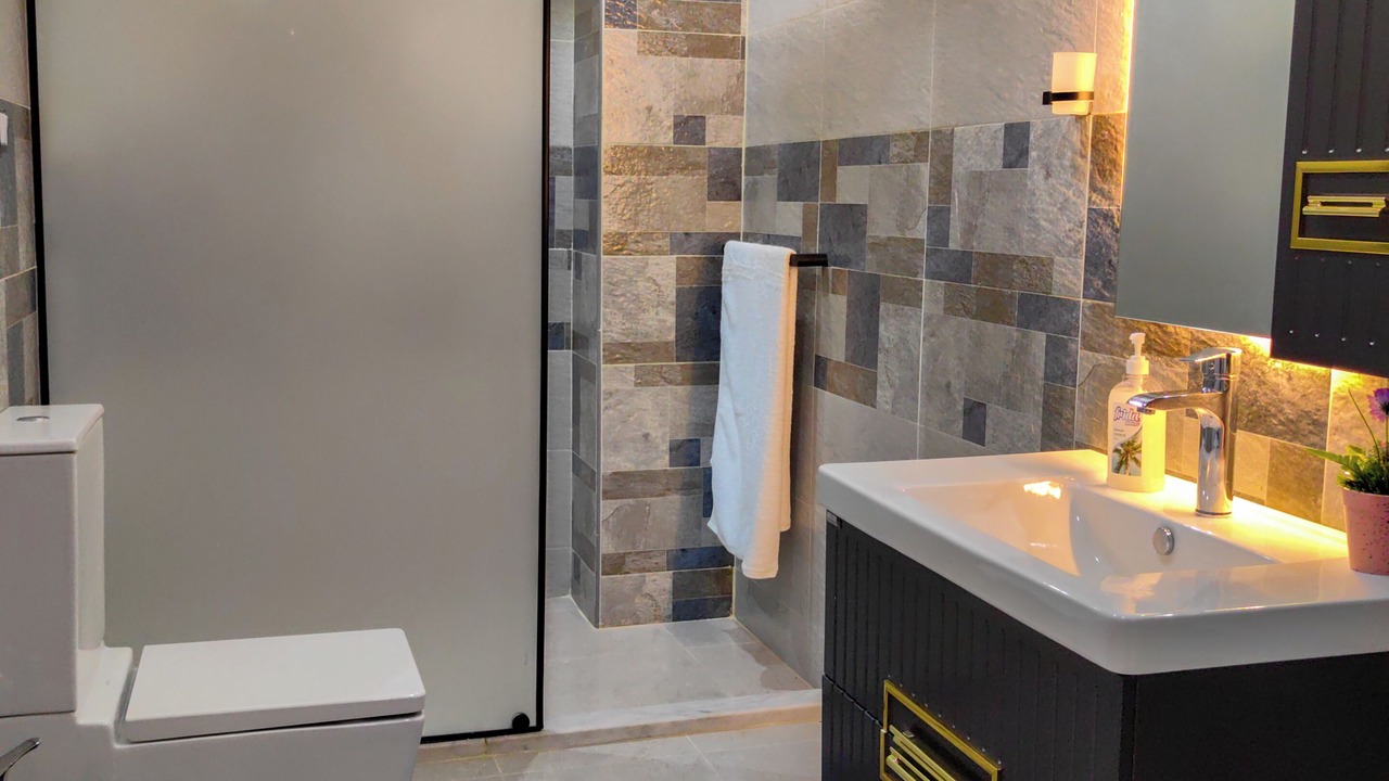 Photo of Bathroom in Abdin