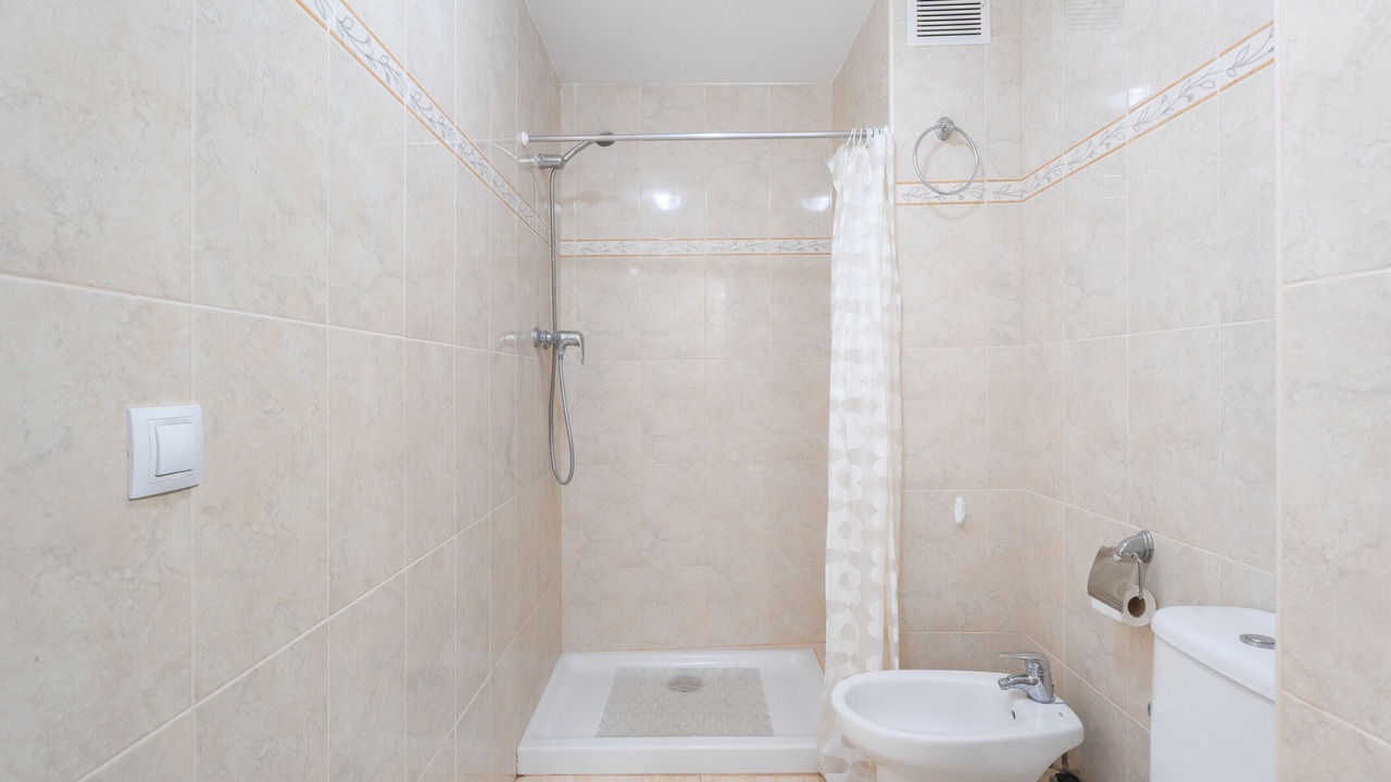 Photo of Bathroom in Benafer