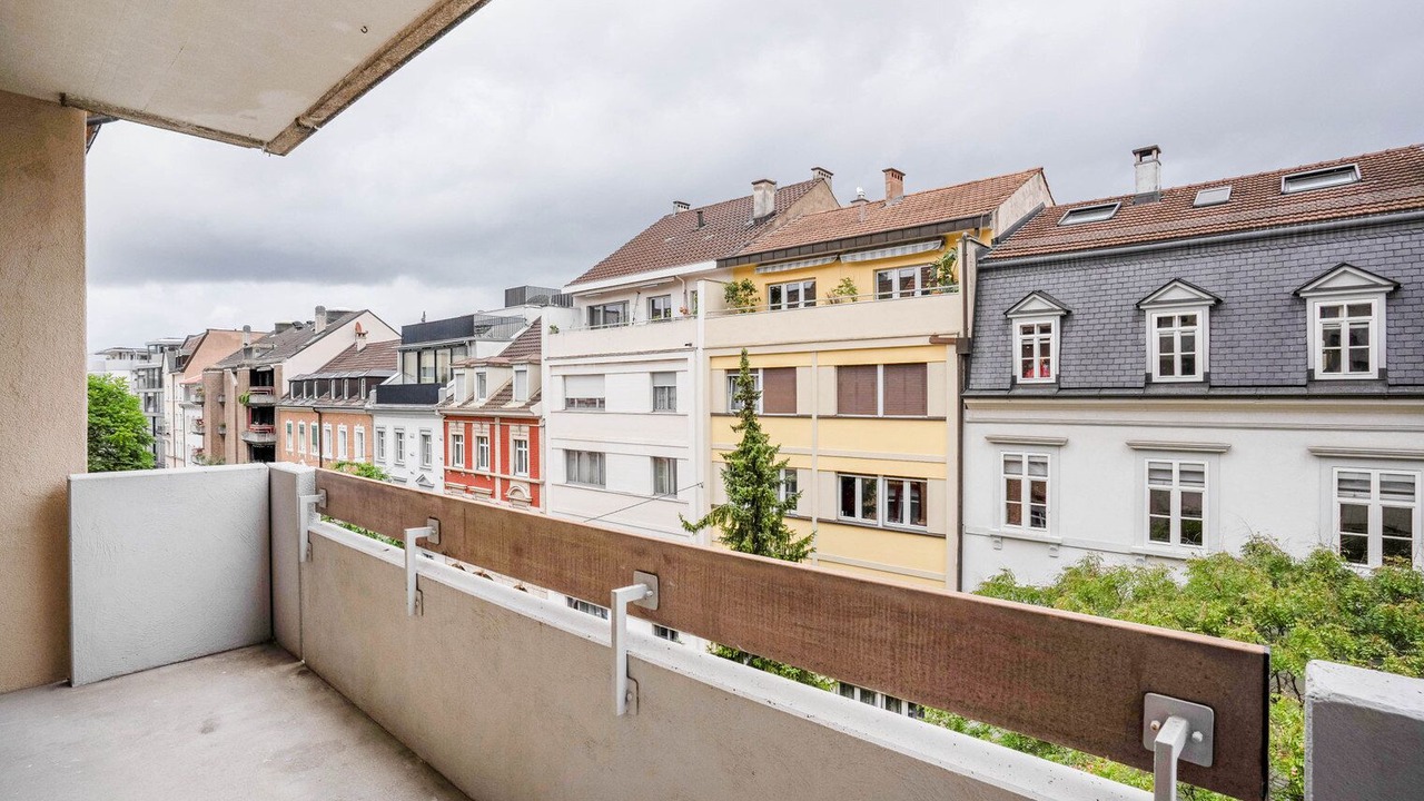 Photo of Outdoor in Iselin