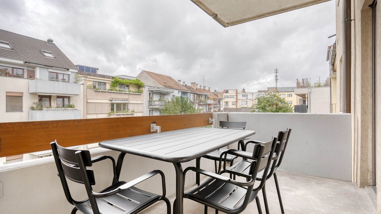 Photo of Outdoor in Iselin