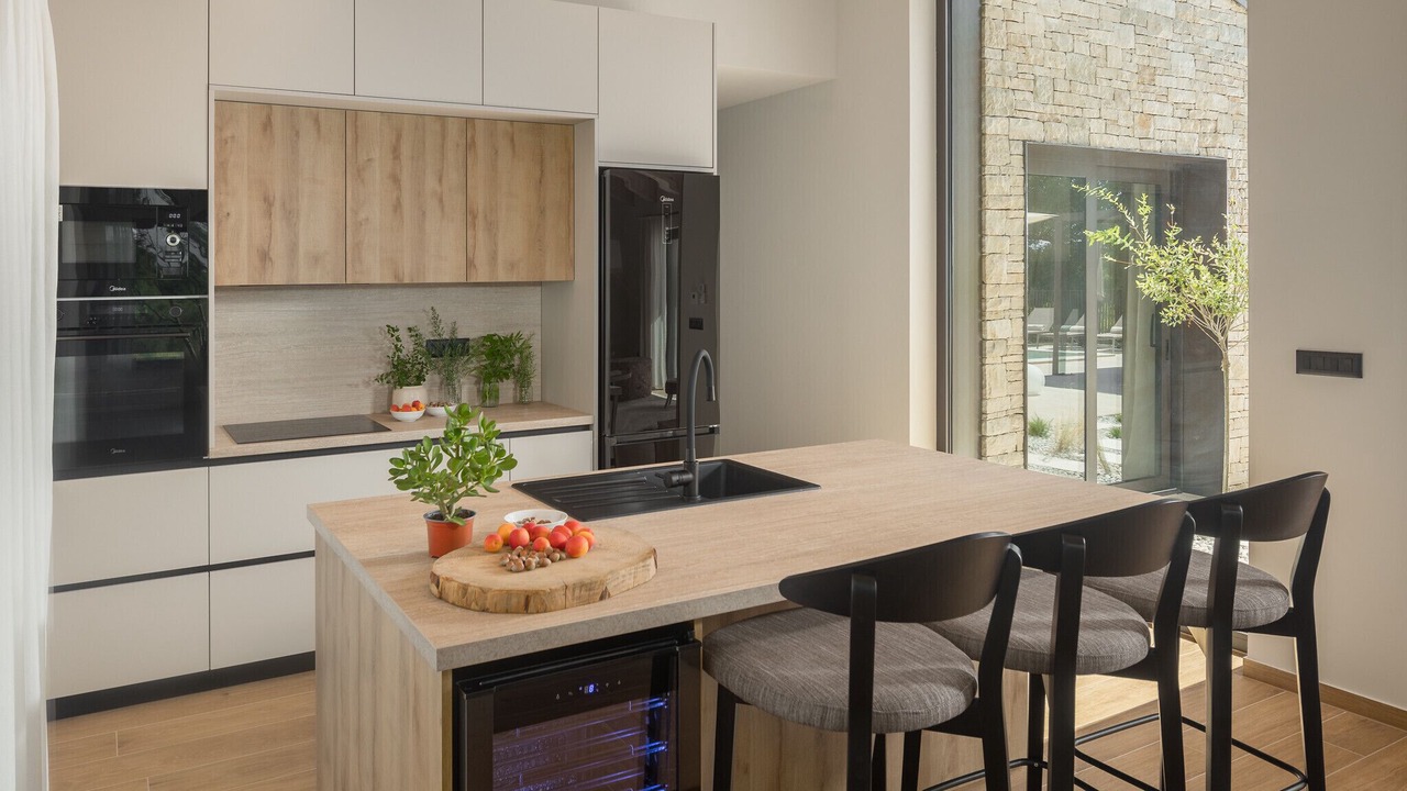Photo of Kitchen in Tar