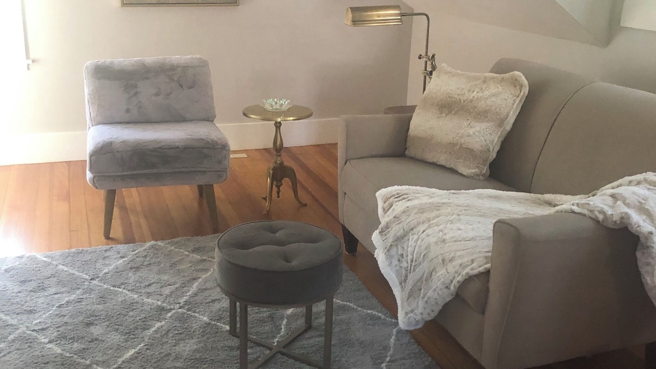 Photo of Livingroom in Wellesley