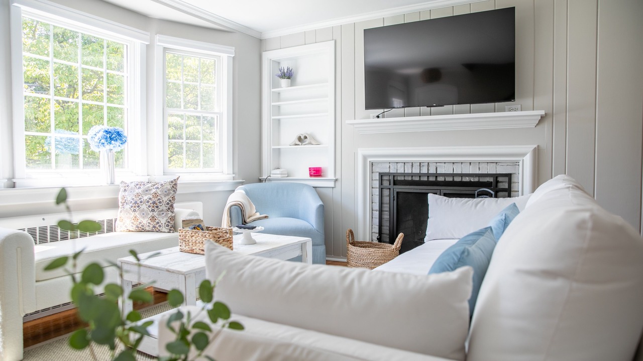 Photo of Livingroom in Norwalk