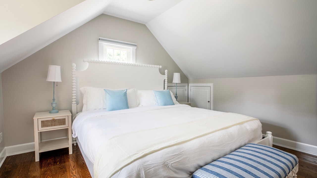 Photo of Bedroom in Norwalk