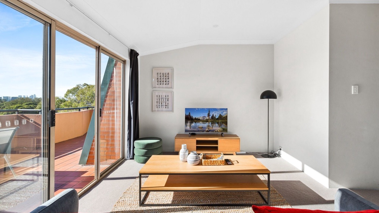 Photo of Livingroom in Camperdown