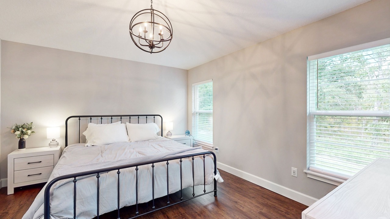 Photo of Bedroom in Brooksville