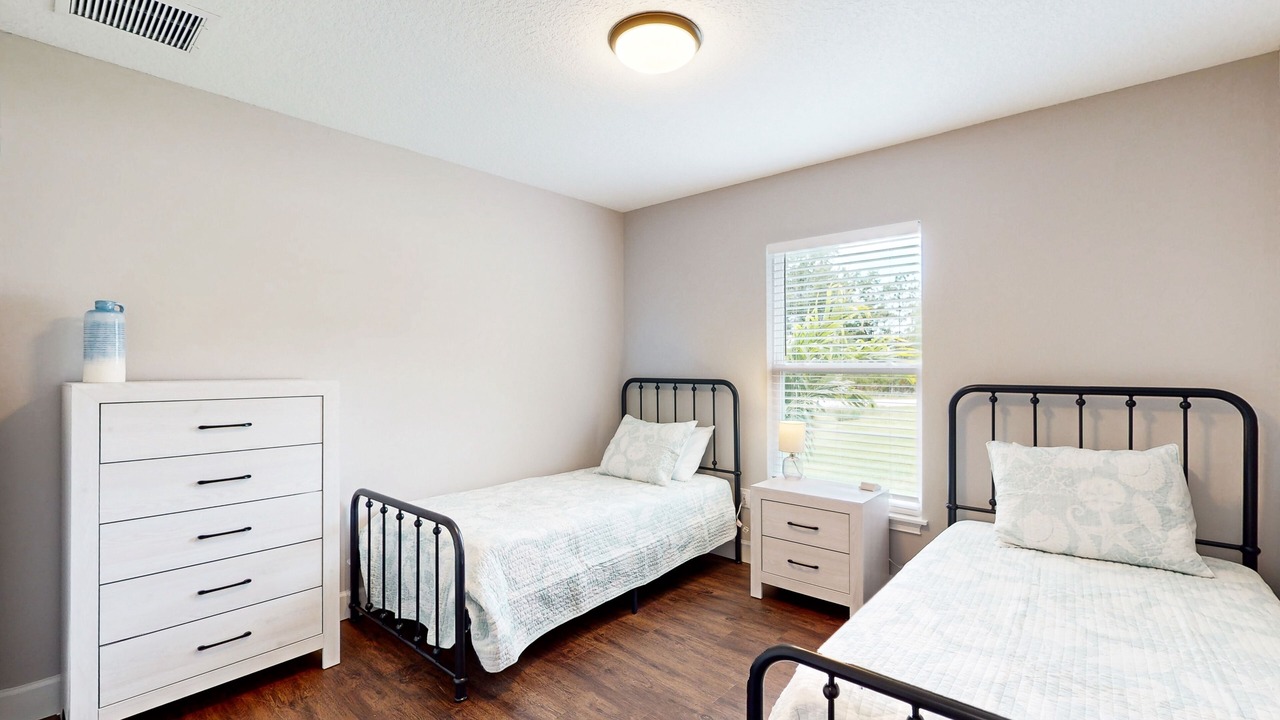 Photo of Bedroom in Brooksville