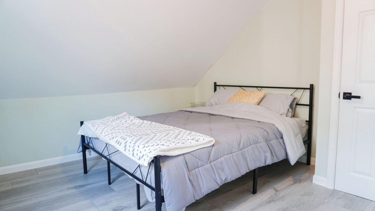 Photo of Bedroom in Endwell