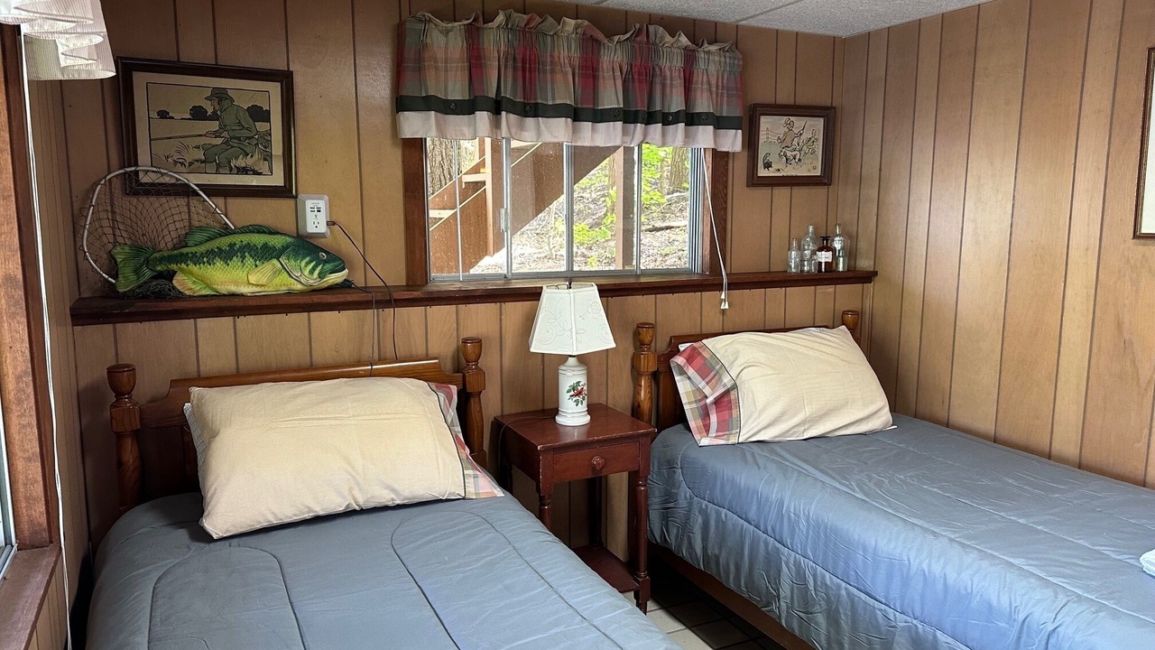 Photo of Bedroom in Monterey