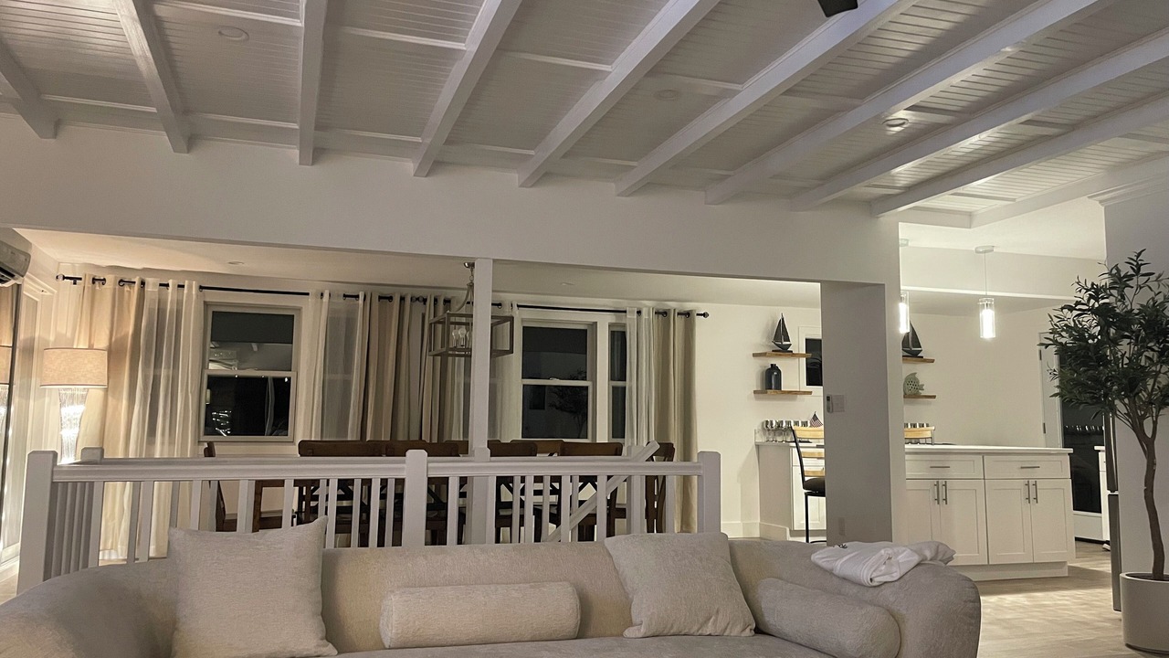Photo of Livingroom in Long Island