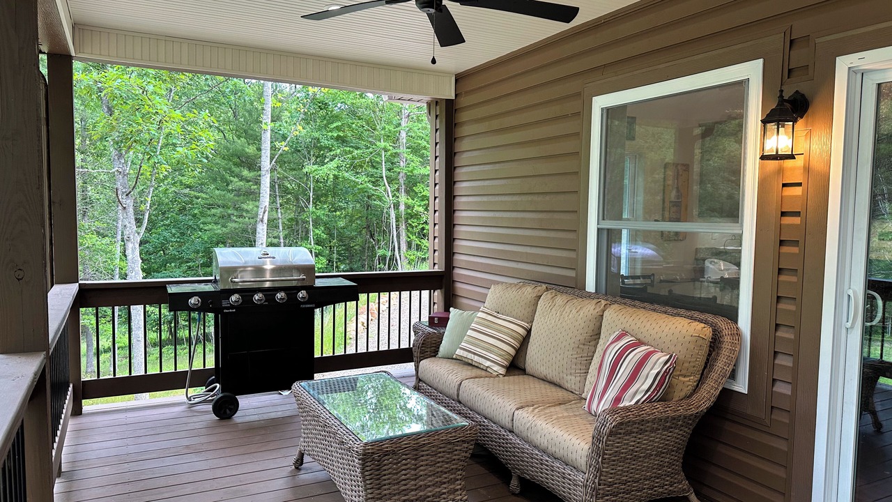 Photo of Patio Balcony in Galax