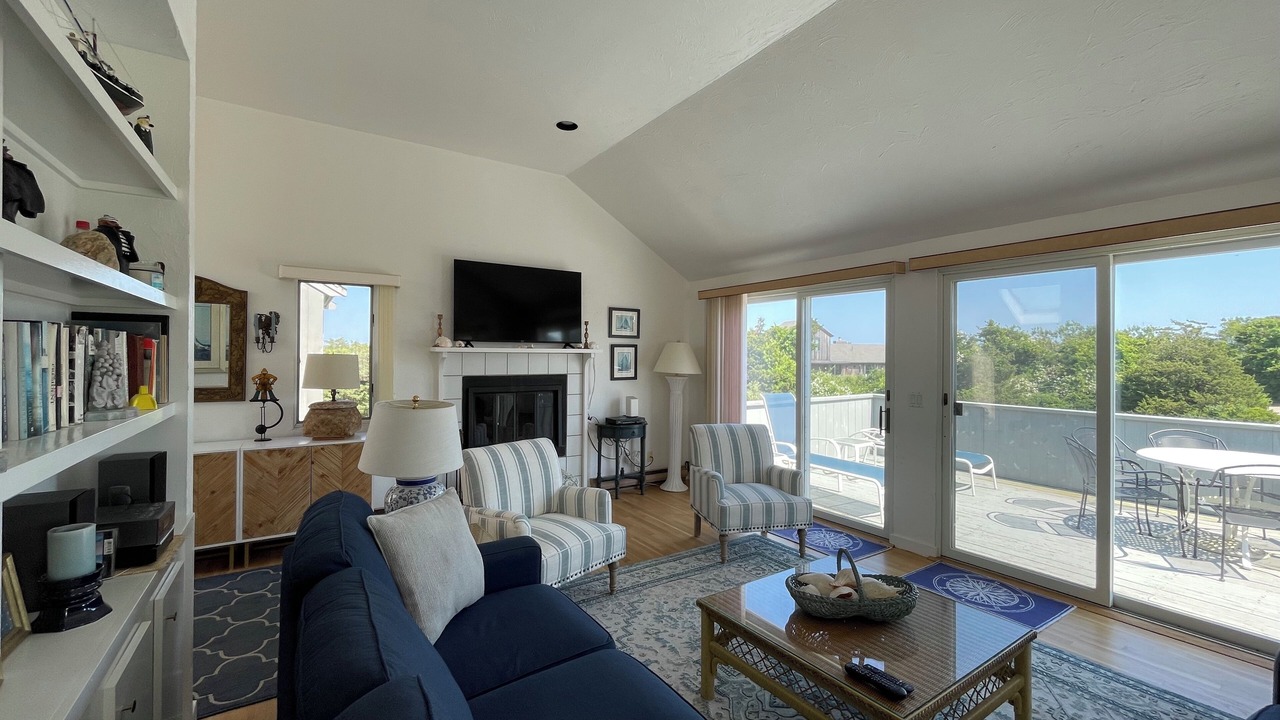 Photo of Livingroom in Katama