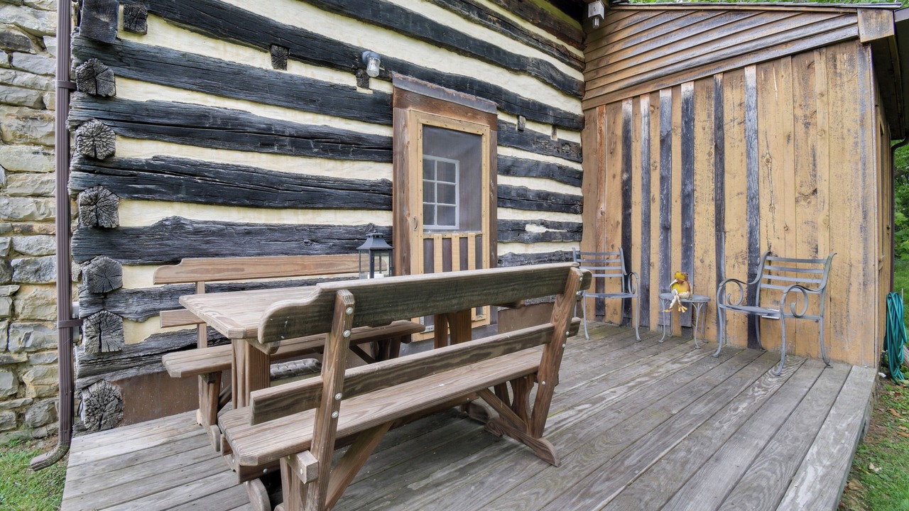 Photo of Outdoor in Raphine
