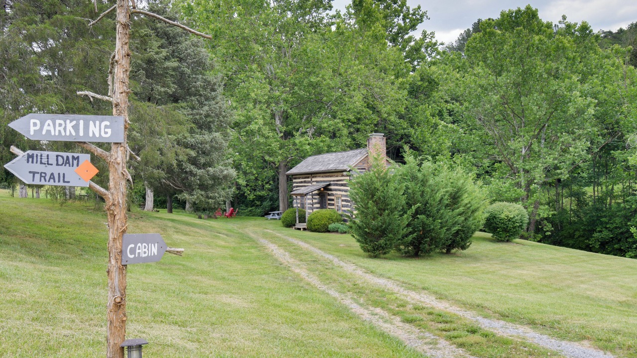 Photo of Outdoor in Raphine