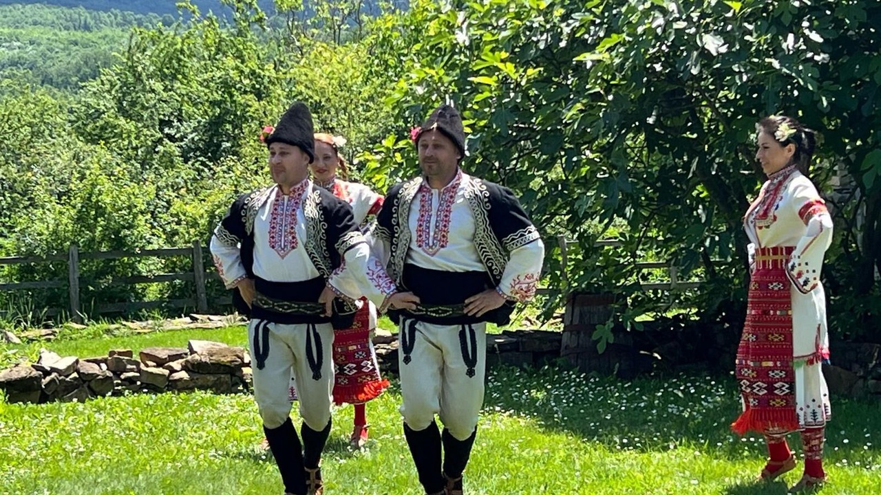 Photo of Others in Slivek