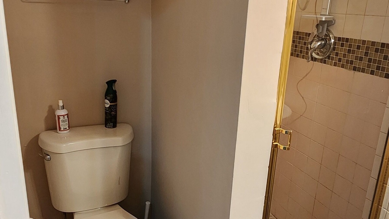 Photo of Bathroom in Sugarland Run