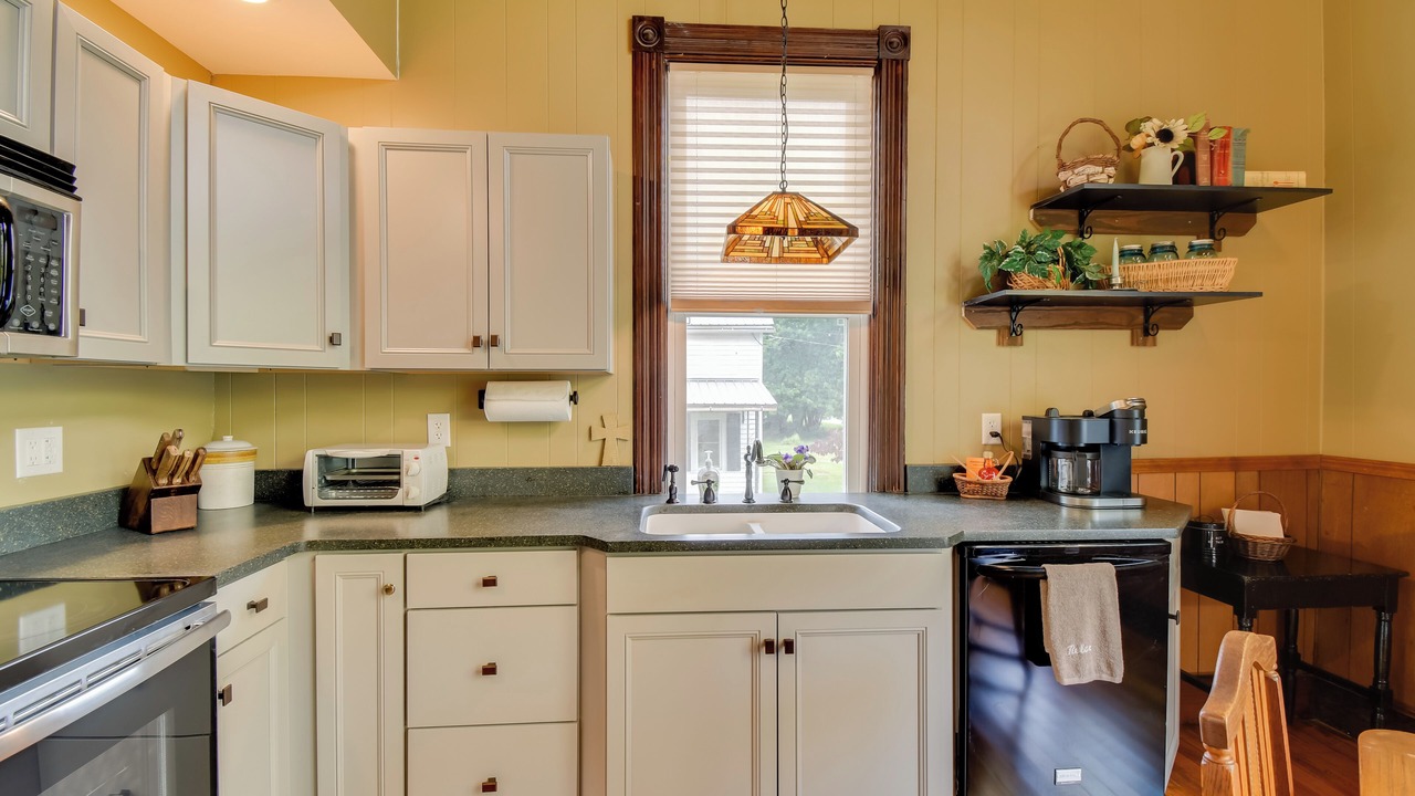 Photo of Kitchen in Ovid
