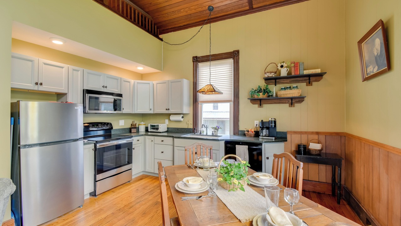 Photo of Kitchen in Ovid