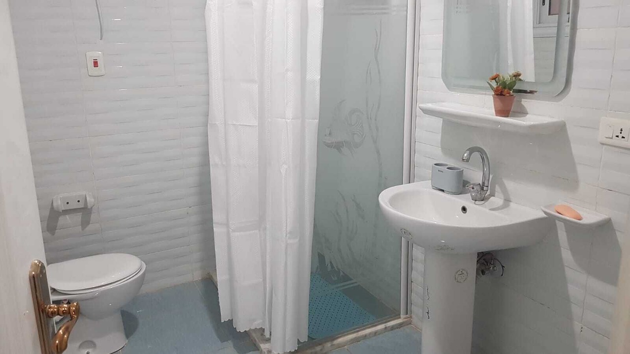 Photo of Bathroom in Al Duqqi