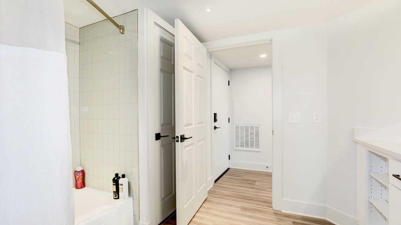 Photo of Bathroom in Crystal City