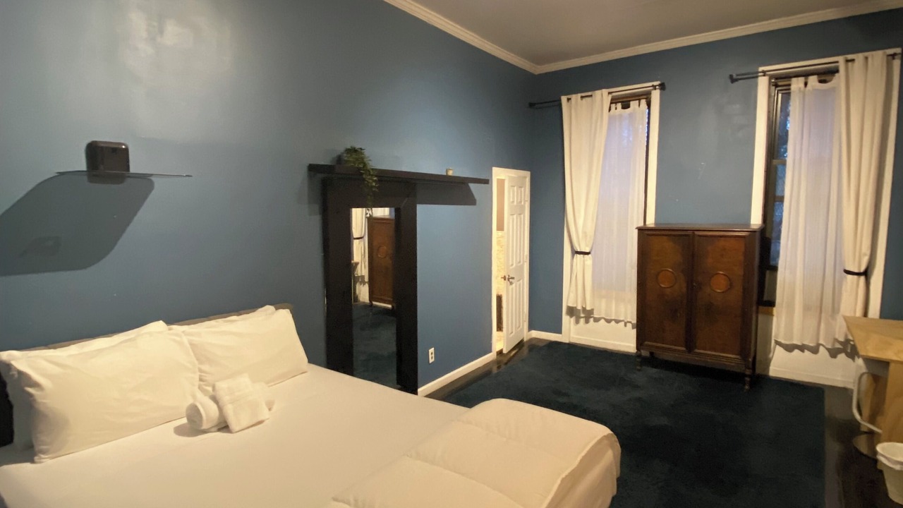 Photo of Bedroom in Bedford-Stuyvesant