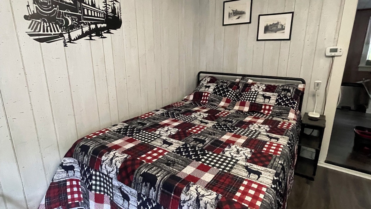 Photo of Bedroom in Bluefield
