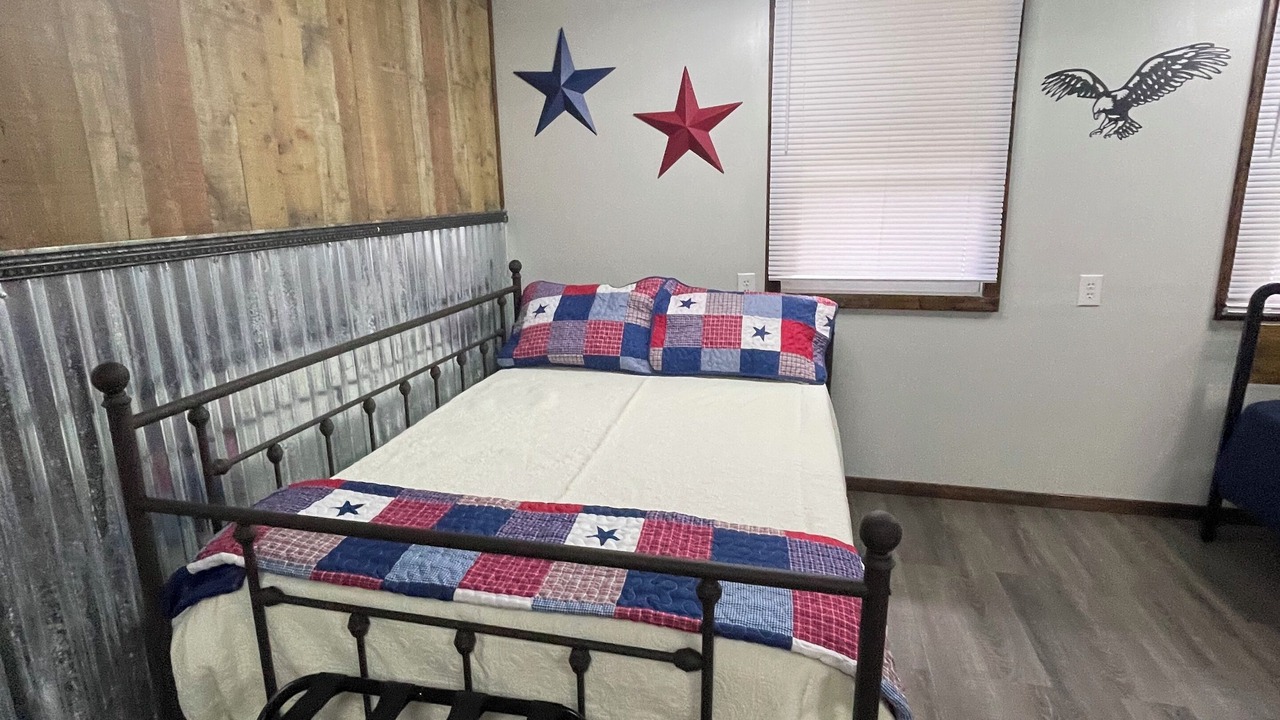 Photo of Bedroom in Bluefield