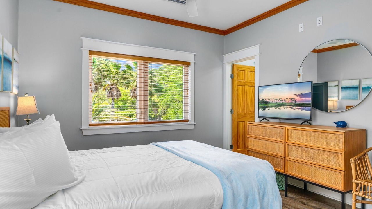 Photo of Bedroom in Carrabelle
