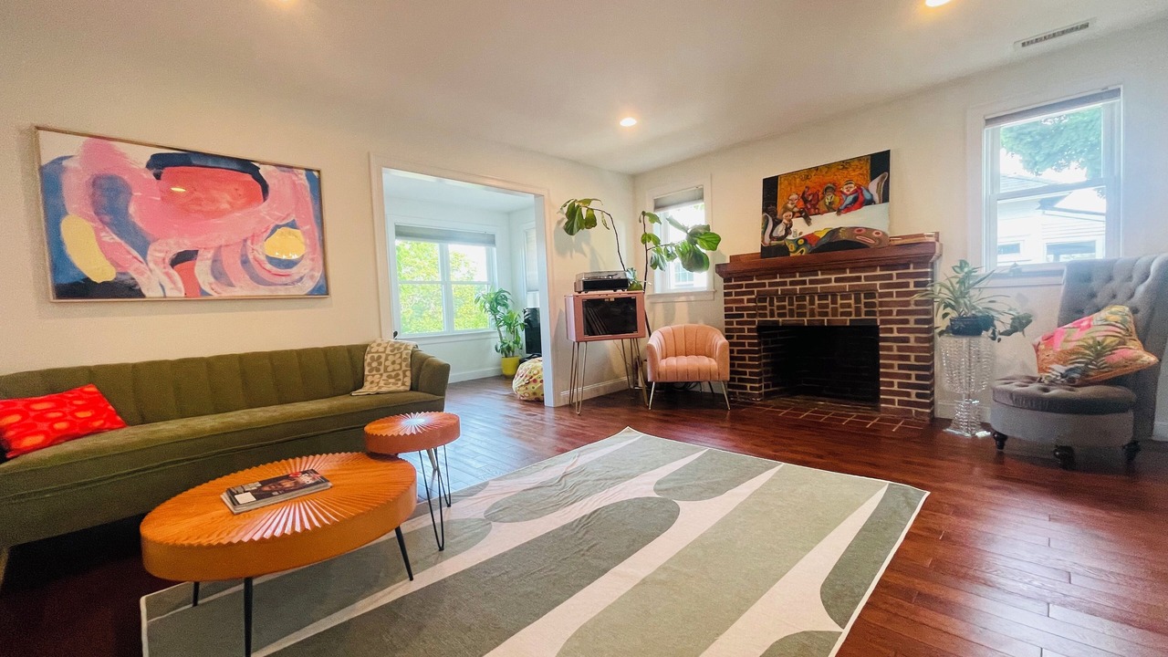 Photo of Livingroom in Arlington