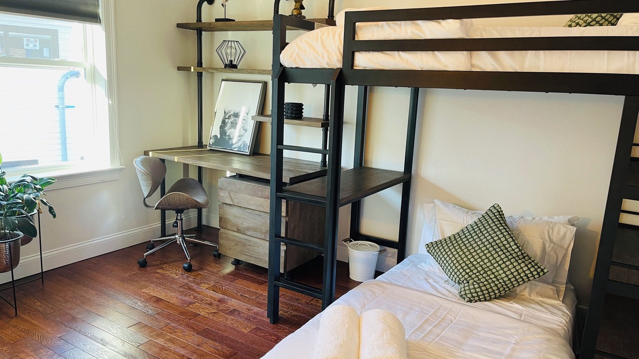 Photo of Bedroom in Arlington