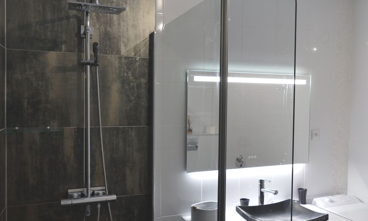 Photo of Bathroom in Cassis
