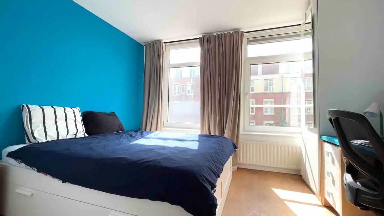 Photo of Bedroom in Van Lennepbuurt