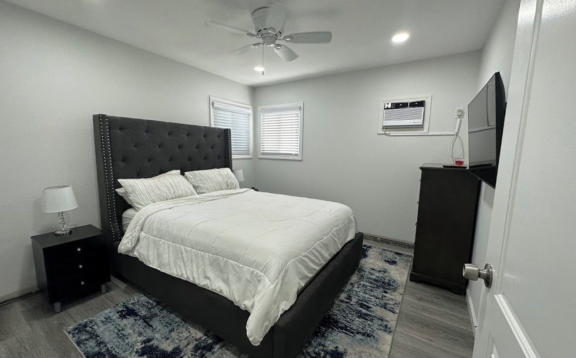 Photo of Bedroom in Long Beach