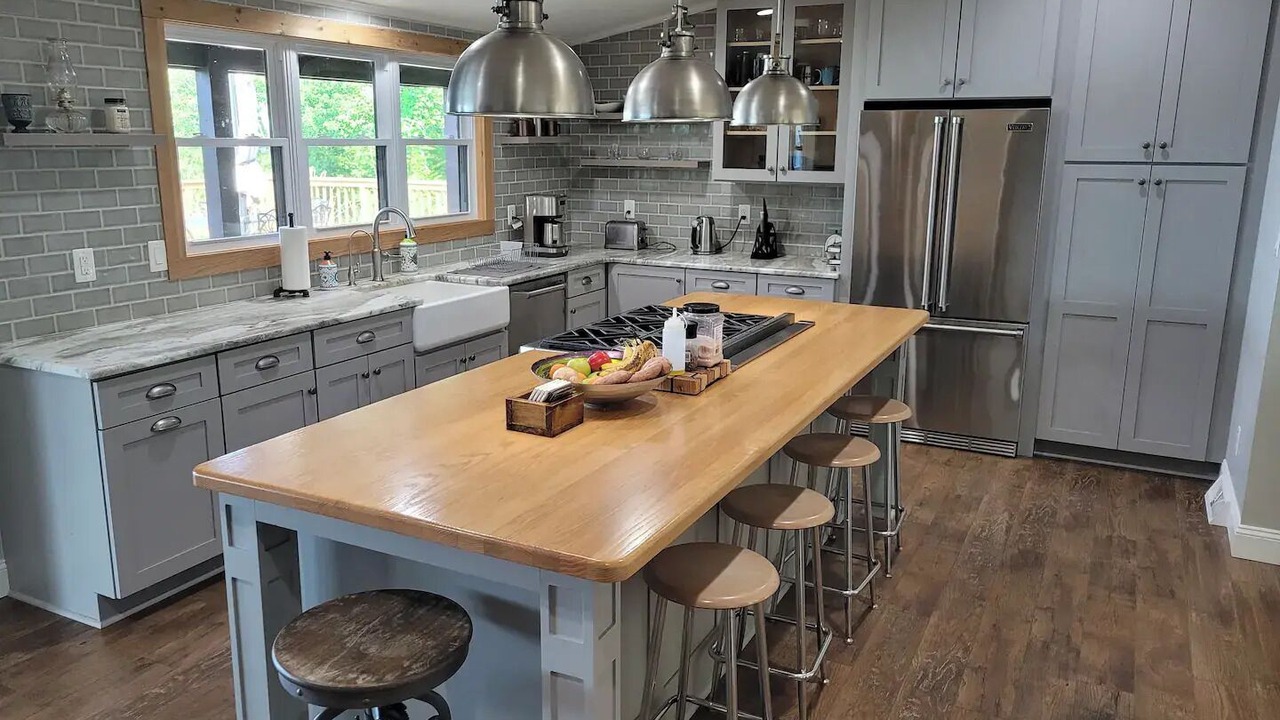 Photo of Kitchen in Burnt Chimney