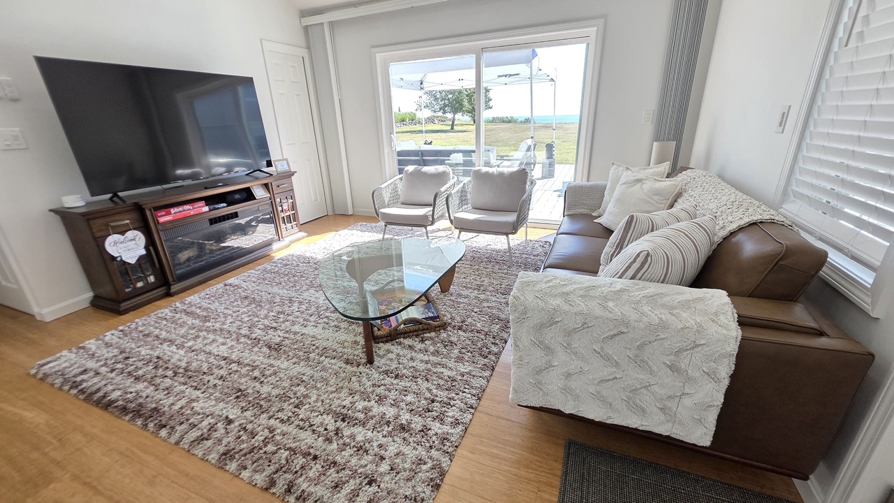 Photo of Livingroom in Greenbush