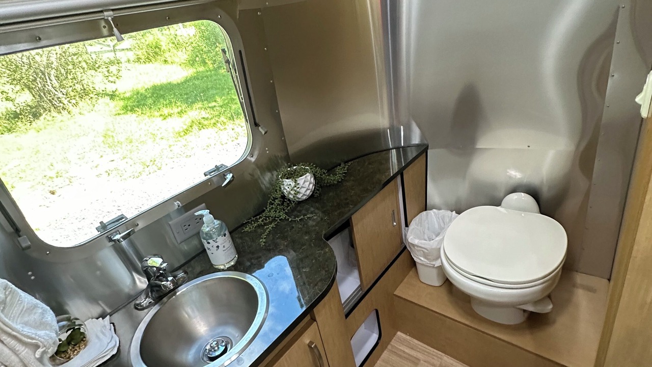 Photo of Bathroom in Burdett