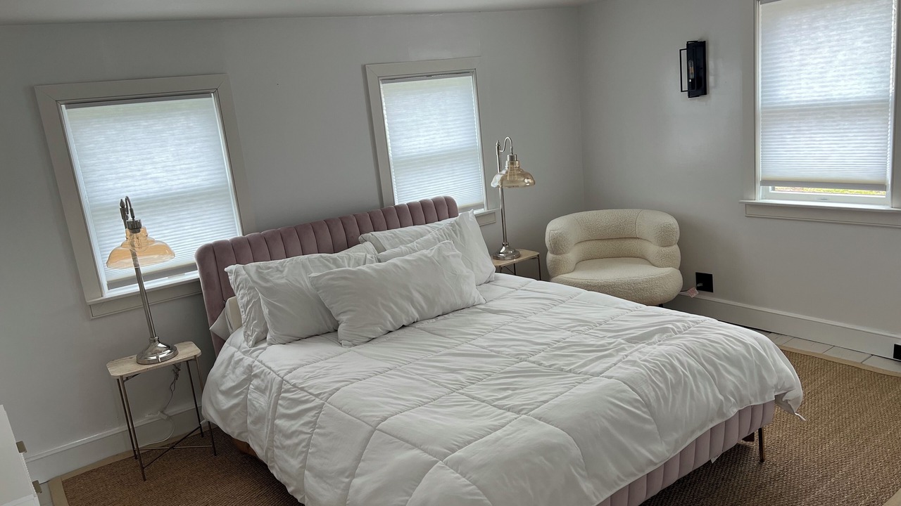 Photo of Bedroom in East Moriches