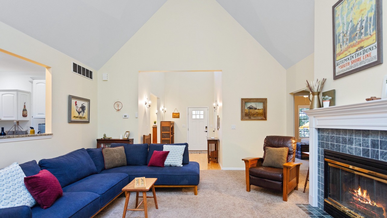 Photo of Livingroom in Baroda